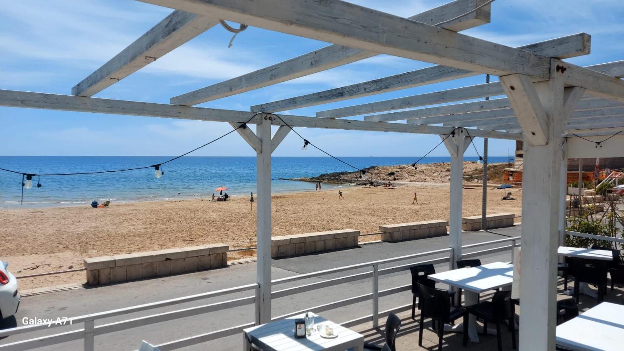 Casa Fronte Mare Puro Relax Villa Cava dʼAliga Екстериор снимка