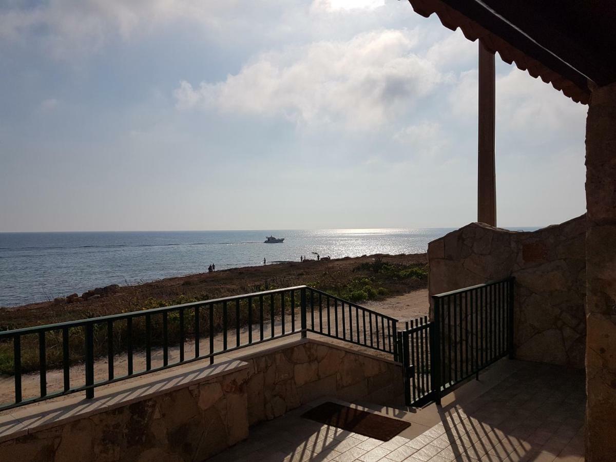 Casa Fronte Mare Puro Relax Villa Cava dʼAliga Екстериор снимка