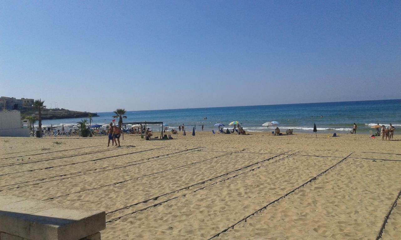 Casa Fronte Mare Puro Relax Villa Cava dʼAliga Екстериор снимка